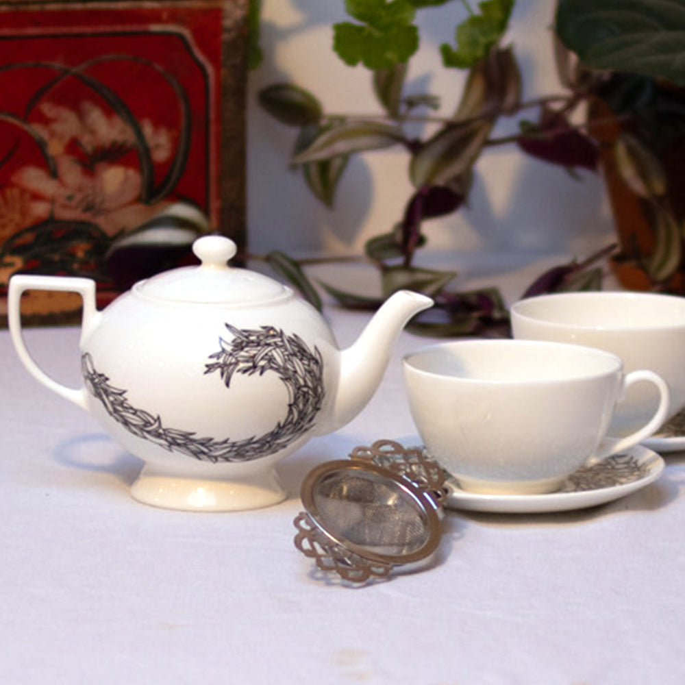 Bone China Leaf Tea Set
